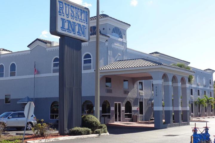 Hotel 7 of 48