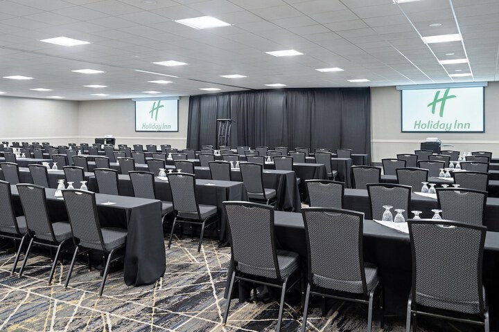 Holiday Inn Sioux Falls-City Centre by IHG
