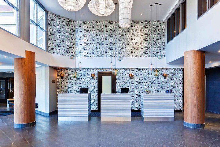 Hotel Interior 10 of 34
