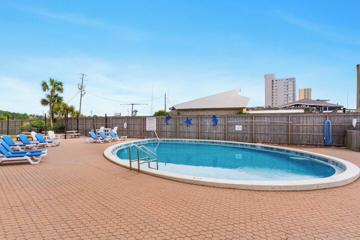 Pool 7 of 86