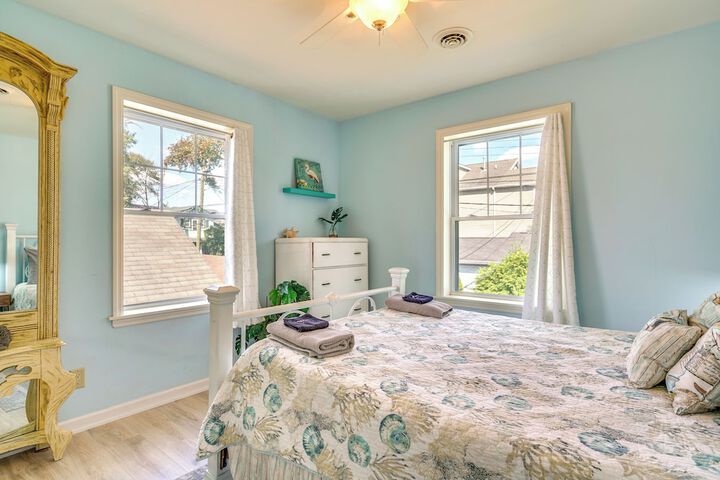 The 1818 Home w / Porch & Grill - 1 Mi to Beach!