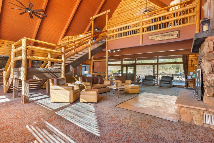 Kohls Ranch Lodge