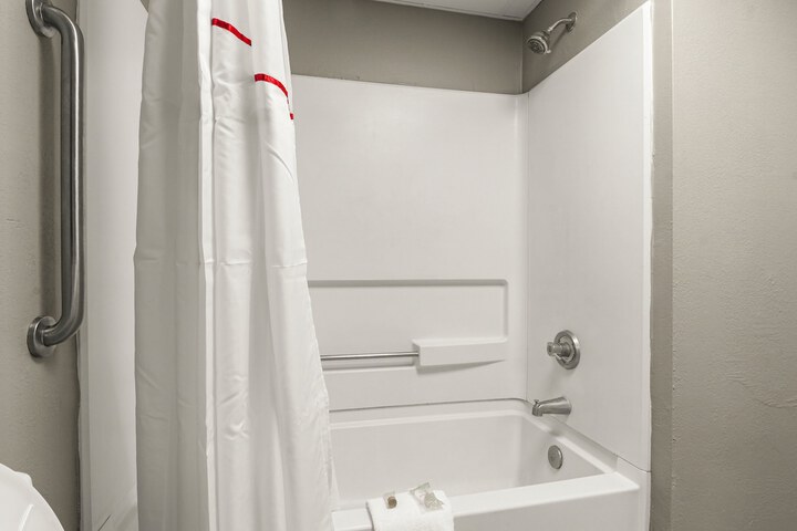 Red Roof Inn Washington NC