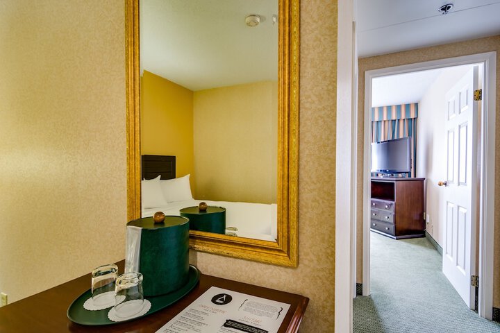 Room 26 of 55