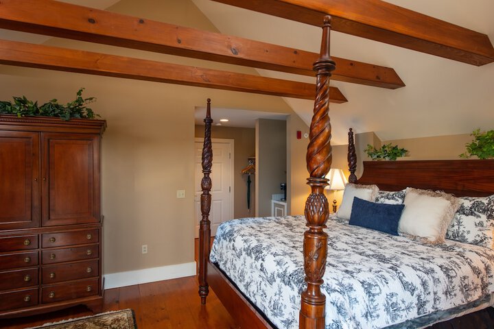 Strong House Inn