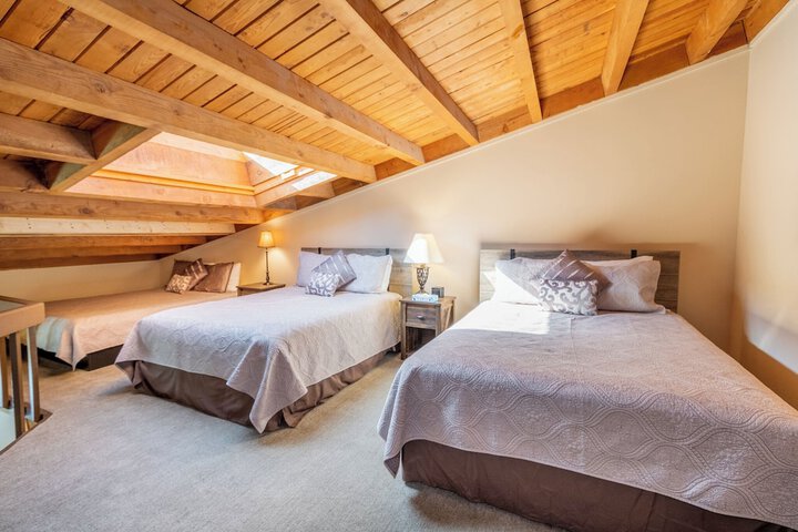Treehouse #305 Building D by Summit County Mountain Retreats