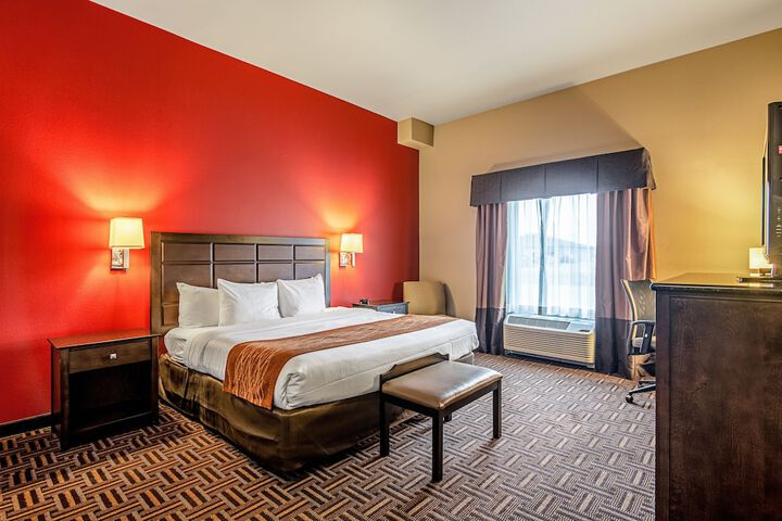 Room 14 of 40