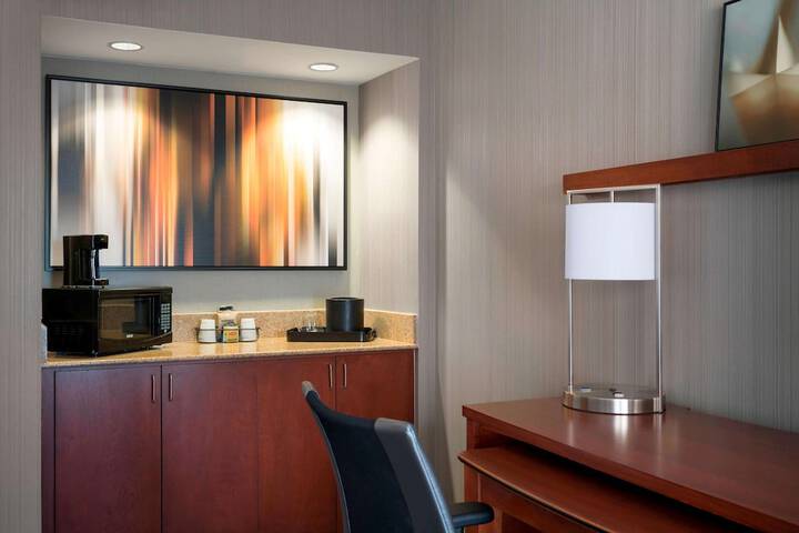 Room 7 of 34