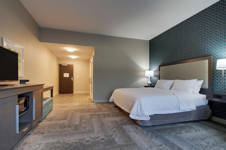 Room 50 of 72
