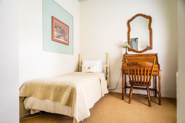 Room 80 of 140