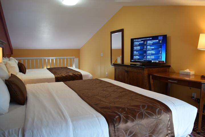 The Dew Drop Inn Motel