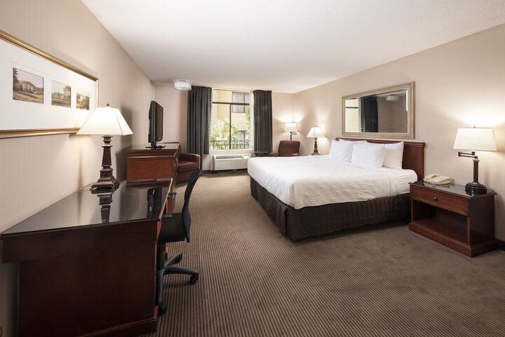 Concord Plaza Hotel