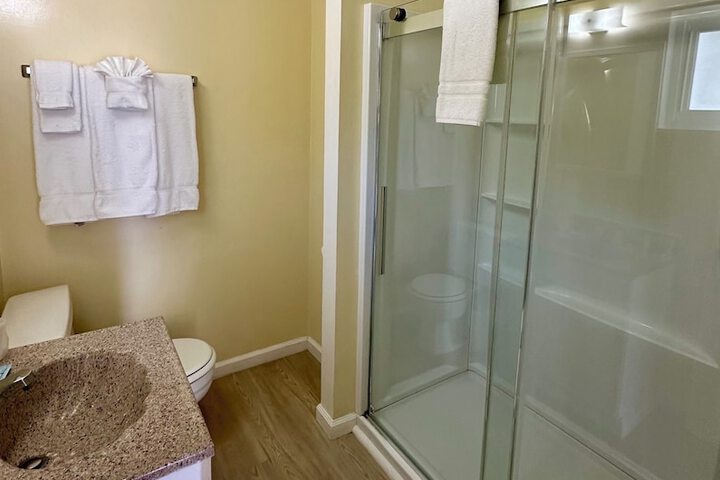 Room 9 of 41