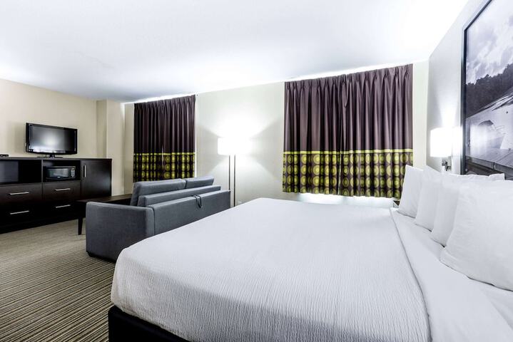 Room 31 of 37
