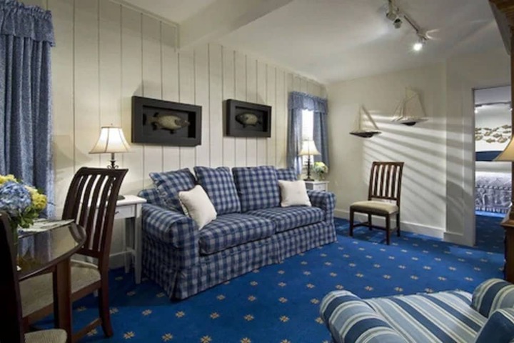 Room 47 of 73