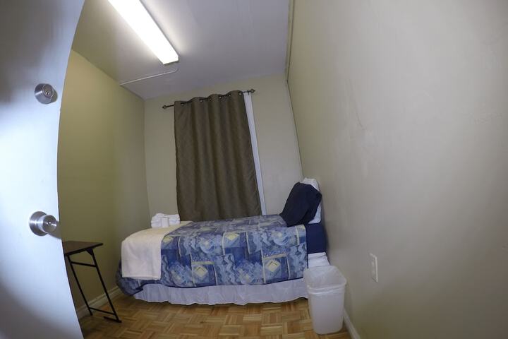Room 45 of 73