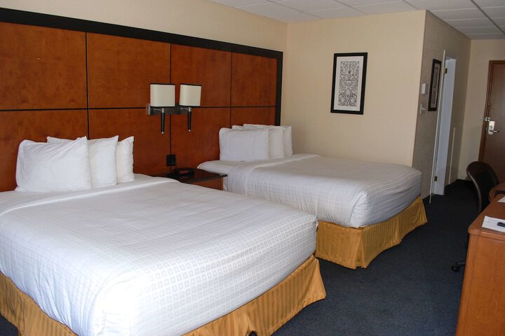Room 5 of 34
