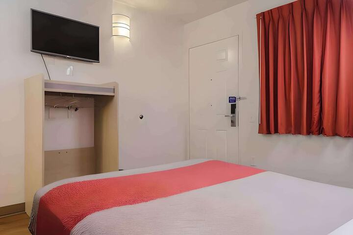 Room 20 of 30