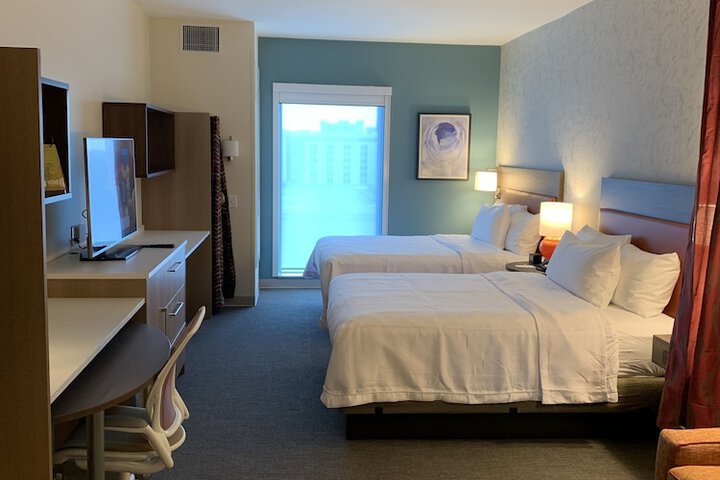 Room 49 of 69