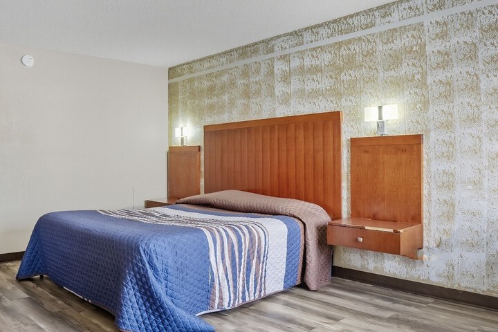 Devils Lake Inn by OYO Near Devils Lake Regional Airport