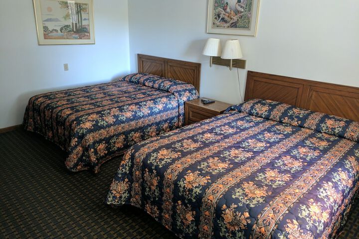 All Seasons Motel