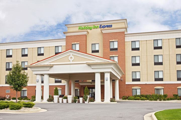 Hotel 4 of 52