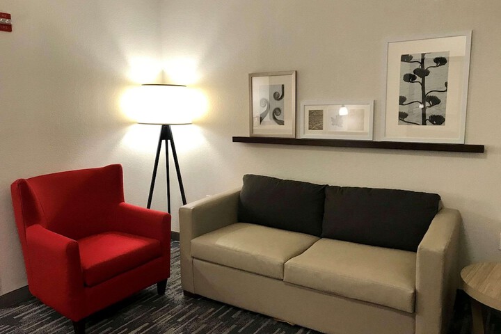 Country Inn & Suites by Radisson Lake George (Queensbury), NY