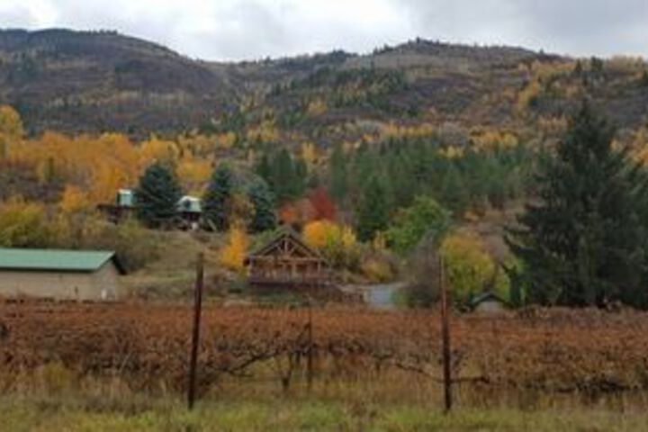 Columbia Gardens Winery and Grape Escape Guesthouse