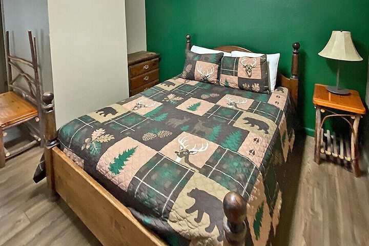 Room 30 of 42