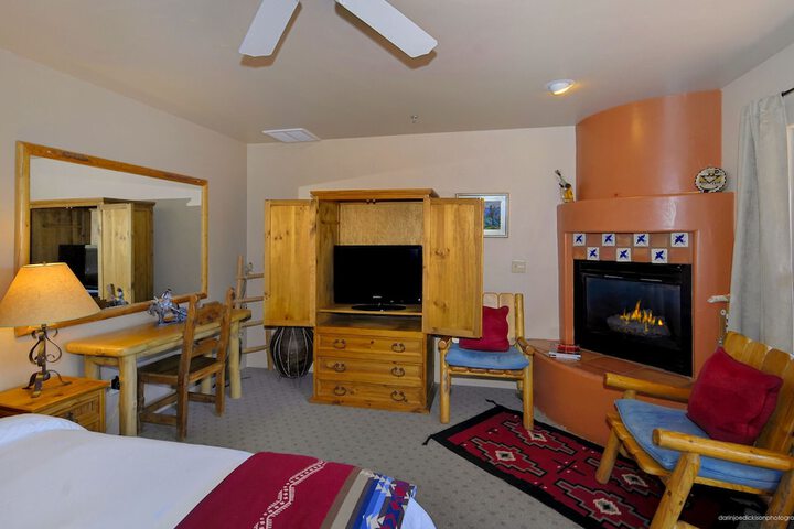 Room 48 of 51