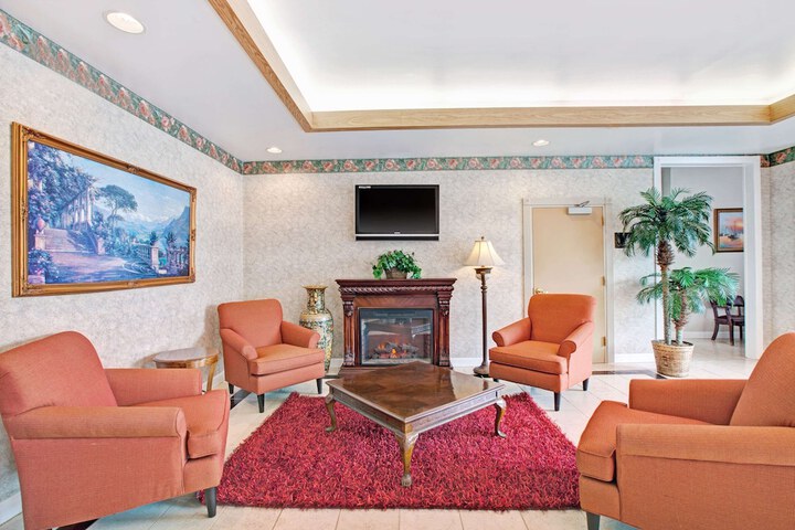 Hotel Interior 5 of 26
