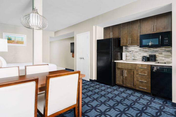 Room 21 of 47