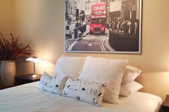 Room 22 of 27