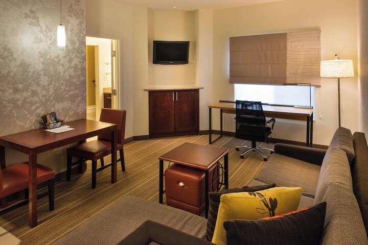 Room 38 of 71