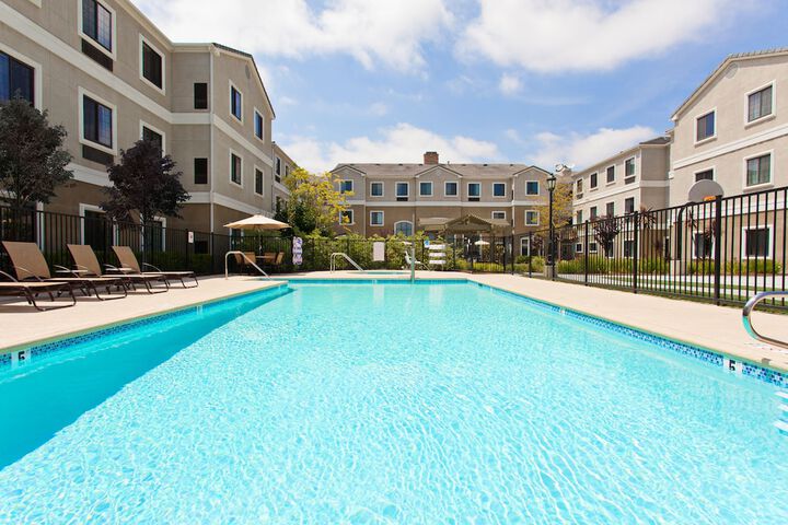 Staybridge Suites Lake Forest by IHG