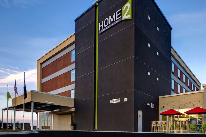 Hotel 2 of 56