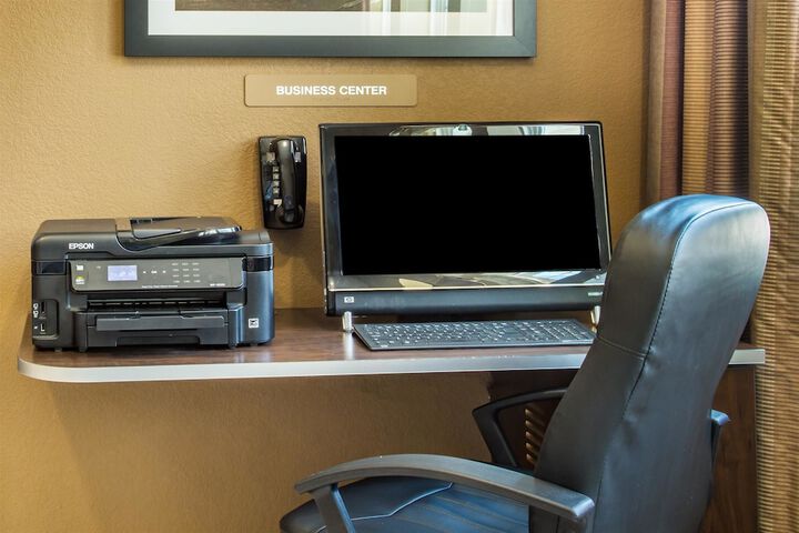 Microtel Inn & Suites by Wyndham Pearl River / Slidell