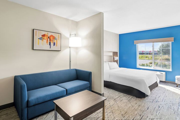 Holiday Inn Express Hotel & Suites Council Bluffs - Convention Center by IHG