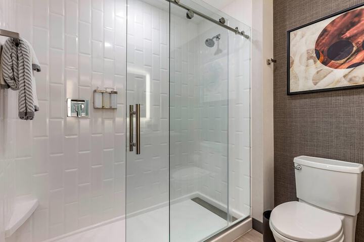 Cambria Hotel Rock Hill - University Center