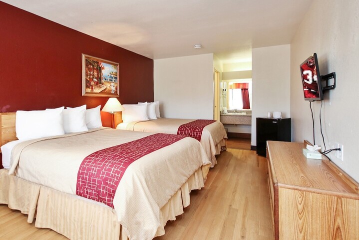 Room 6 of 23