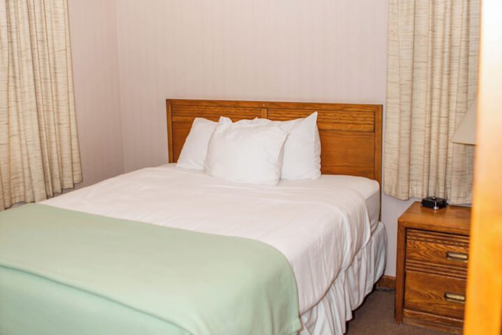 Montauk Lodge