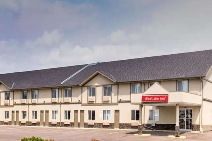 Hotel 2 of 12
