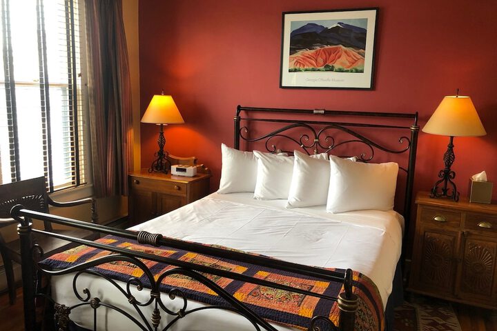 Room 5 of 75