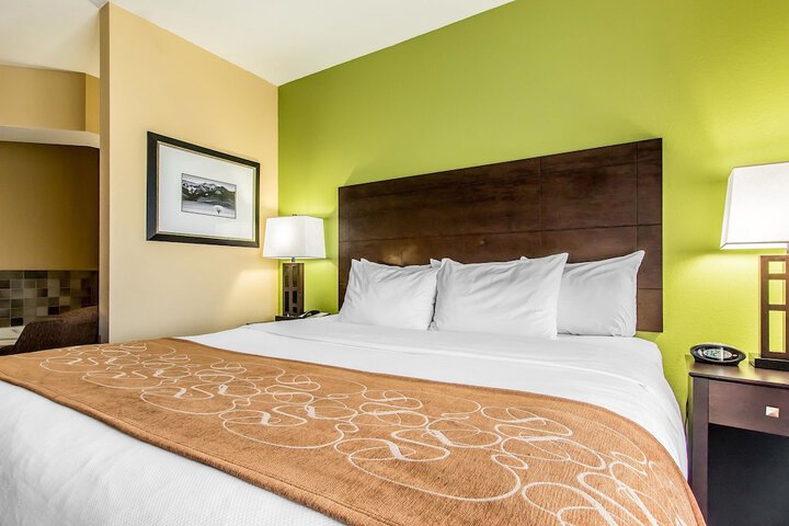 Room 21 of 43