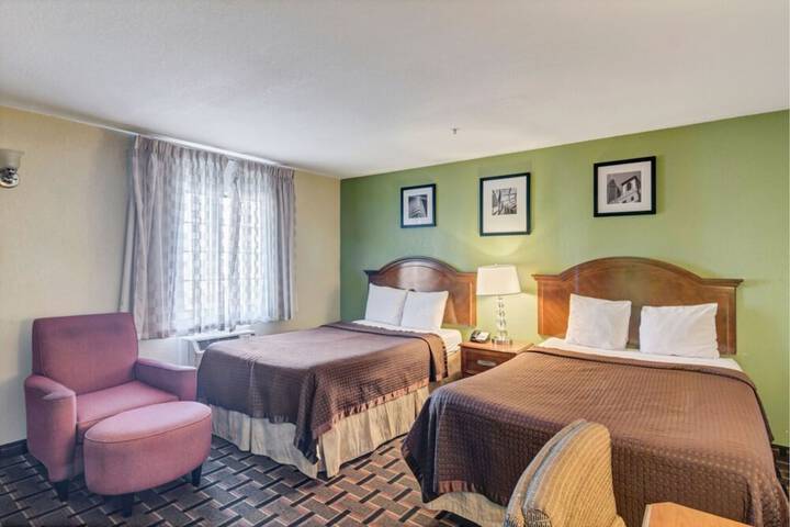 Room 16 of 36