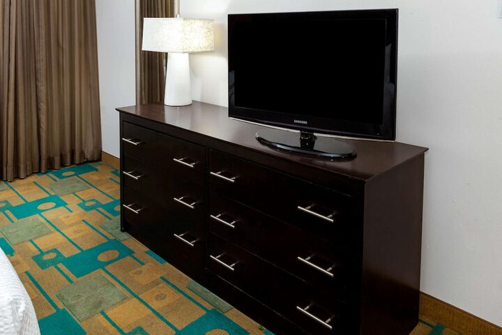 Room 4 of 29