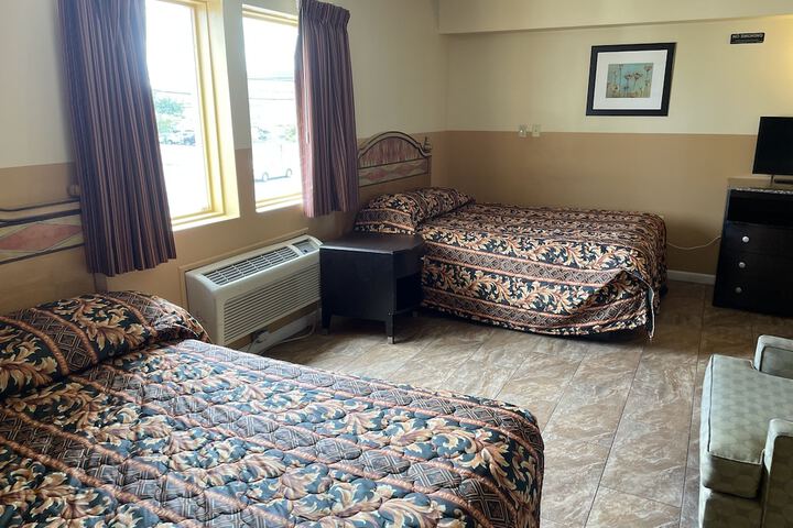Sea Palace Inn