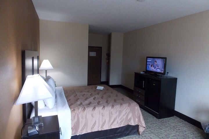 Room 49 of 68