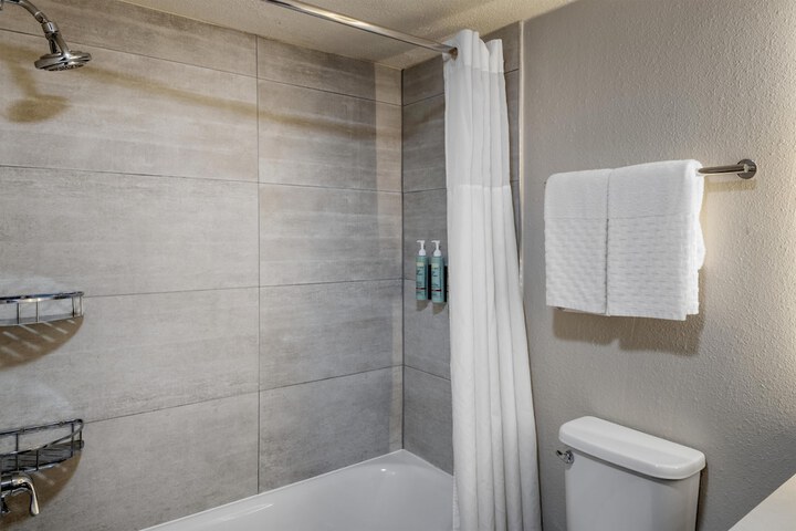 Best Western Fishkill Inn & Suites