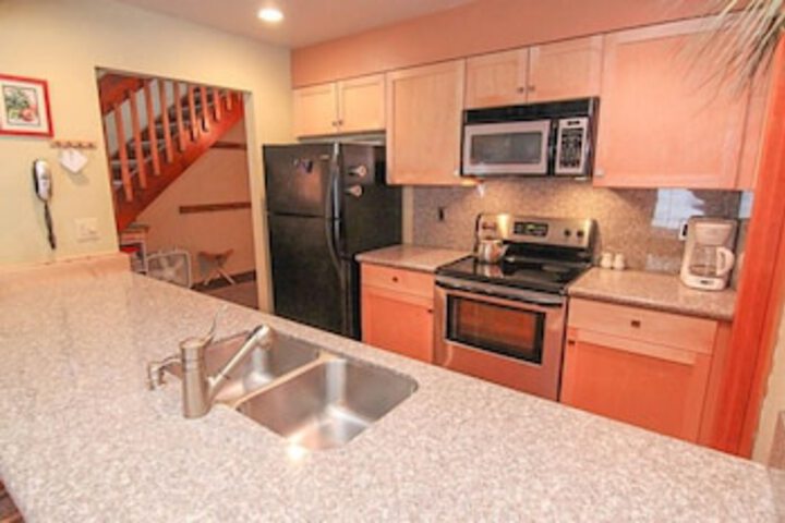 Quelah Condo